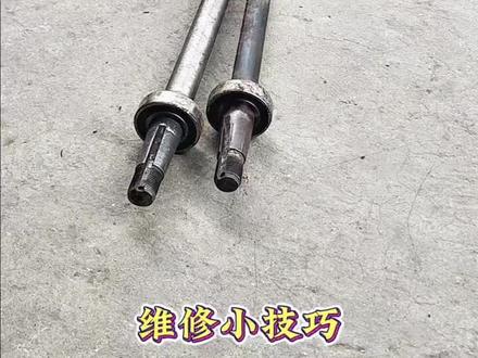 拆卸三轮车半轴轴承,电机轴承,用这个拉马器无损拆卸,轻松快捷!#电动车维修 #创作者灵感 #创作者中心 #电机轴承拉马 #多功能轴承拉马