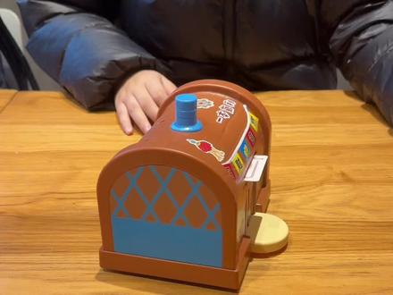 肯德基蟹堡王自动发牌机#肯德基 #肯德基蟹堡王自动发牌机