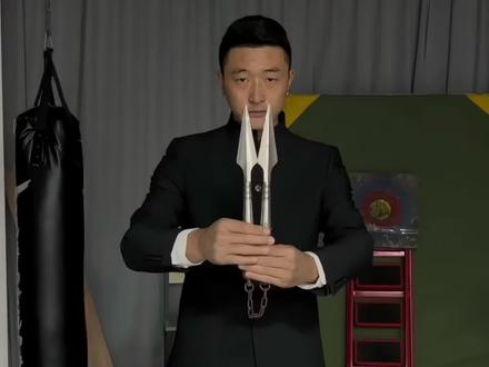 基础不牢地动山摇,练习双节棍先练好这18个动作