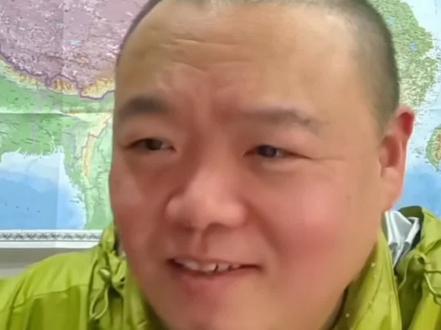 12.11北宋大师傅:当年闫某人被扇耳光挺好的。#清朝 #清史 #阎崇年