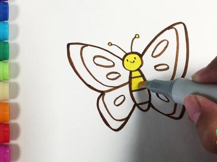 儿歌多多儿童简笔画 蝴蝶 学画花朵中飞舞的蝴蝶公主#萌知计划 #兴趣才艺 #简笔画 #儿童 @抖音青少年