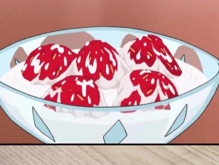 简单的易学草莓奶昔来了。 #夏日饮品 #草莓 #蜡笔小新