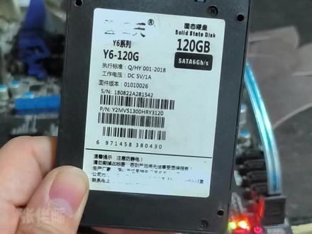 固态硬盘坏了,开机卡Logo怎么修复? #固态硬盘 #diy电脑 #电脑维修教程