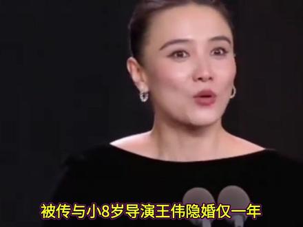 被传与小8岁导演王伟隐婚仅一年,宋佳近况曝光,胡军当初没说错