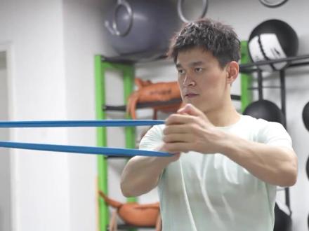 孙杨:我不吃压力,因为压力都给别人了#孙杨把张豆豆气哭 #孙杨 #伊能静 #易立竞