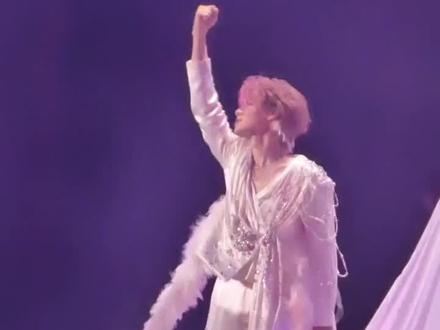 张真源你沙溢思啊 还能啥意思 going你的意思呗 去了不发等于没去 这个小源子要萌鼠谁😚#时代少年团张真源 #张真源 #新音 #时代峰峻 #时代少年团