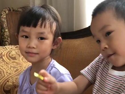 #回忆 记得当时信如4岁,阳仔2岁半@岳丽娜