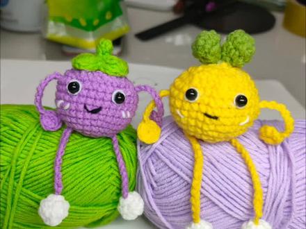 手脚可以抽拉的小茄茄钩织教程
好可爱
闺女玩了一整天
没事就抽抽拉拉
线材:雪妃尔4股牛奶棉
钩针:2.0
5mm眼睛,棉柔巾,热熔胶,缝合针,不织布
#手工 #爱钩织 #钩针教程 #钩织 #钩针编织