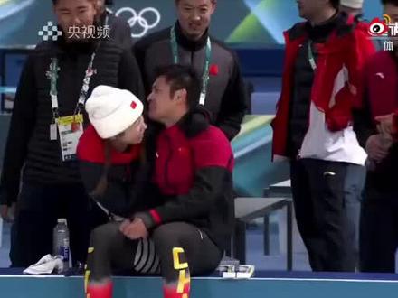 NB!熬夜没白熬!
#宁忠岩 #中国代表团 #速度滑冰