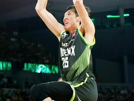 周琦带领球队终结连败#周琦#帮我上热门 #墨尔本凤凰队