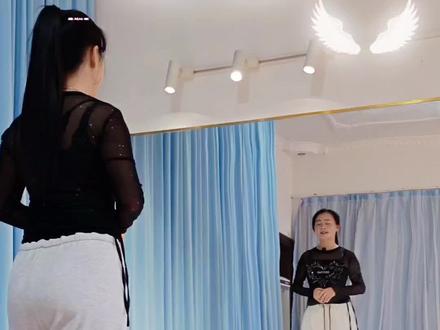 #舞蹈分解教学视频 #站在高岗上 #口令分解教程@抖音小助手 @风中天使舞蹈