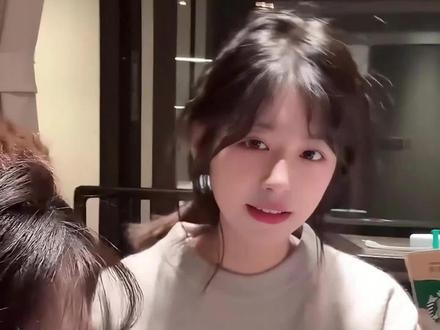 不好吃此刻是真想斩了麻袋这鼠辈,白眼都翻天上去了#说句不好吃的 #牛奶麻袋 #口水巾剪辑队 #大吃帝国 #江东鼠辈