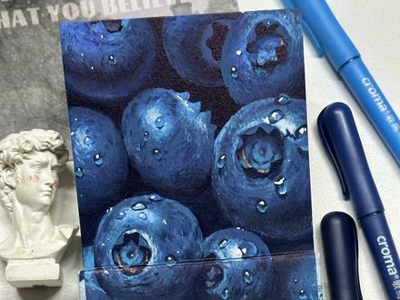 “蓝莓🫐”丙烯马克笔 笔:歌马
手:六条
本子:星以
#丙烯马克笔 #画画 #一起学画画 #跟着抖音学画画 #零基础学画画