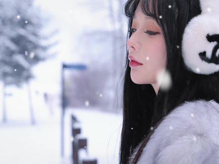 一场关于冬的#米兰雪落时 #米兰冬奥会#点亮心动生活