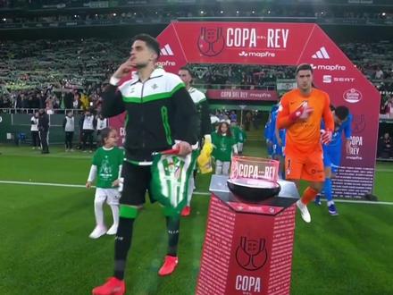 安东尼拼命造杀机却难救主,卢克曼传射,贝蒂斯0-5止步国王杯 #安东尼 #皇家贝蒂斯 #国王杯 #马竞 #卢克曼