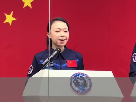 黎家盈!我国首位来自香港的航天员#中国航天员 #致敬中国航天追梦人 #中国航天加油 #为中国航天人点赞