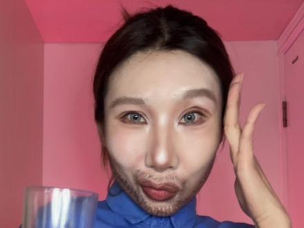 😘老嫂子原创妆教主包@啊温温仔(抿嘴哥版) #变妆前后 #jakehowie仿妆