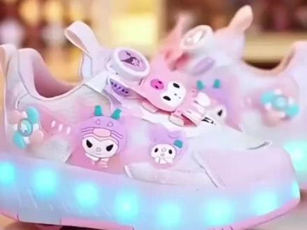 库洛米女童暴走鞋儿童四轮滑鞋女孩带灯运动溜冰鞋亮灯网面滑冰鞋#暴走鞋 #轮滑鞋 #溜冰鞋 #儿童好物