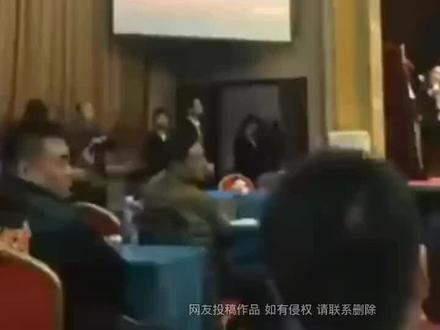 好车牌还是很抢手的,300万成交
#车牌选号 #车牌拍卖 #新车上牌 #车牌 #车牌选号小技巧