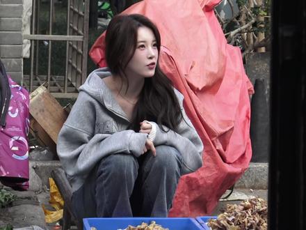 喜欢隔壁李叔家的女儿好久了 #李丽欣 #赶春集日记