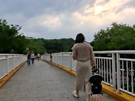 依旧充气城堡一命速通