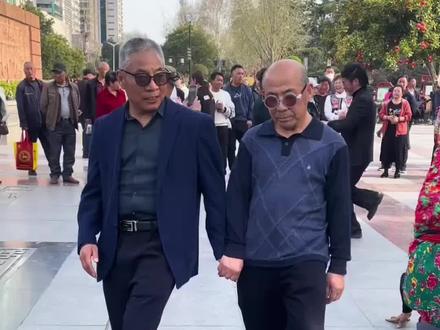 孙大爷跳舞模版ai特效教程来啦!#孙大爷跳舞 #孙大爷 孙大爷脑血栓跳舞 #孙大爷摇摆舞剪映孙大爷跳舞原视频孙大爷跳舞模仿搞笑 孙大爷跳舞教学孙大爷广场舞 #剪映 孙大爷经典尬舞动作孙大爷广场舞模仿孙大爷摇摆舞教学孙大爷摇摆舞动作孙大爷摇摆舞跟跳孙大爷摇摆舞效果 孙大爷摇摆舞队形孙大爷摇摆舞服装 孙大爷摇摆舞音乐 模仿孙大爷跳舞 孙大爷魔性跳舞 孙大爷灵魂舞步 孙大爷尬舞名场面 孙大爷脑血栓摇摆舞 孙大爷跳舞名场面 孙大爷广场舞名场面孙大爷跳舞跟拍孙大爷跳舞变装 孙大爷跳舞卡点 孙大爷跳舞表情包 孙大爷跳舞