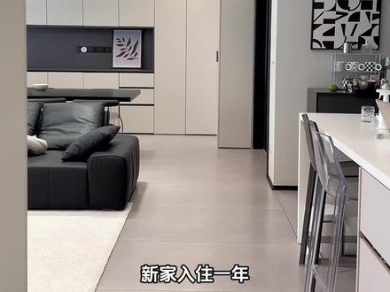 假期出去人挤人,不如在家追剧~#Vidda电视#ViddaNEWX85#高刷旗舰#性能越级85寸大屏电视