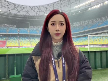 成都蓉城队坐镇主场迎战泰超传统劲旅武里南联的挑战,这不仅会是成都蓉城在2026年度的首战,同时也是球队在休赛期进行大规模人员调整之后首次亮相成都球迷面前。#成都蓉城vs武里南联 #成都蓉城 #forbettercity