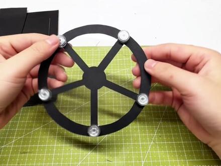 一个联动套餐能改出七八种周边?!😍超详细的肯德基联名恋与深空改造教程来嘞
#恋与深空 #肯德基恋与深空 #手工 #改造 #diy