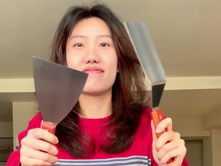 免烤箱✅ 酸奶版莓果提拉米苏太懂过年了
家人们我做出了一个巨好吃的酸奶版莓果提拉米苏!全程不用烤箱,就搅一搅、铺一铺,过年在家想小露一手,就做这个,新手也能零翻车,红红火火的颜值,配过年太搭了! #希腊酸奶 #高蛋白酸奶#懒人食谱#吾岛酸奶
