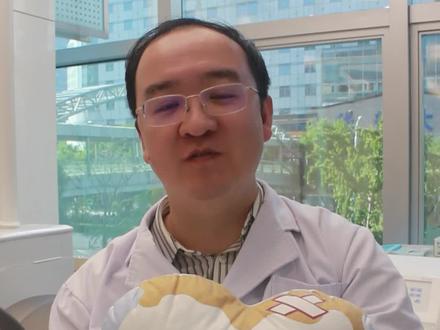 翻瓣刮治术,就是给牙龈大扫除的一种手术#牙龈 #牙周炎