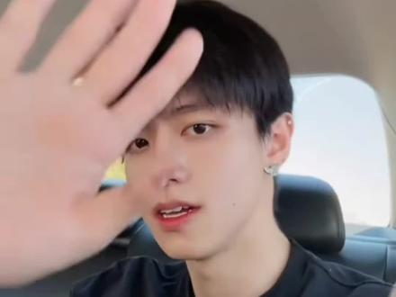 小咪拔智齿日记#朱志鑫#神颜#萌