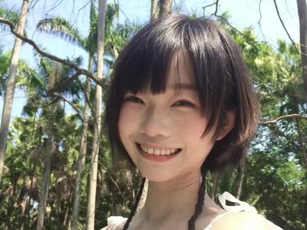 后置自拍教程来咯#投屏器 #自拍神器 #拍照技巧 #拍照教程