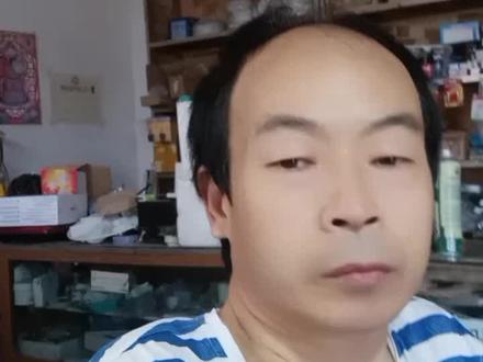 家中的电动剃须刀不充电或充不进去电,不要扔换两节电池就好了,#专业的事交给专业的人 #修理工的日常 #电子产品 #原创 #专业维修保养