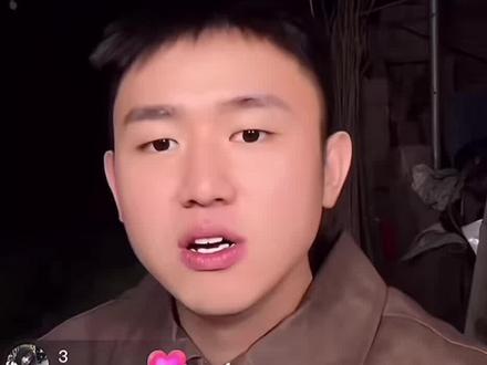 @名模坤 笑不活了哈哈哈哈哈
#名模坤