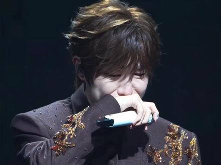 原来徐良的歌全是心事,那个温柔女孩,成了他一辈子的白月光 #徐良 #汪苏泷 #明星 #娱乐