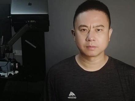 MiMo永久降价99%背后的技术秘密 小米的AI大模型MiMo进行永久性降价,最高降幅99%,通过优化技术实现成本降低。
#AI模型 #小米 #MiMo