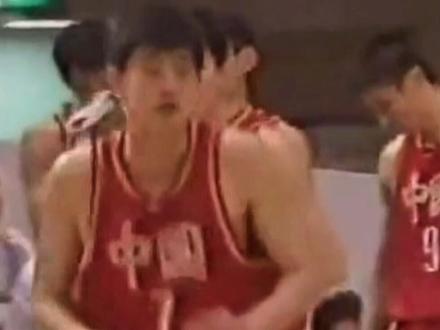 打遍亚洲无对手的王者之师!#一代人的青春 #中国男篮 #篮球