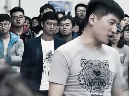 现实世界中的齐静春先生,一路走好
#国漫 #剑来 #张雪峰去世 #充能计划 #青年创作者成长计划