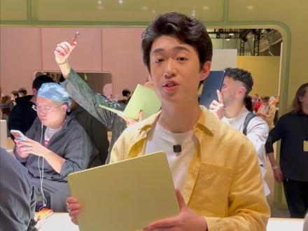 Apple 刚刚发布的 MacBook Neo 第一时间体验!看到实物太惊艳了~#HelloNeo #Apple春季新品发布会 #Apple发布会 #AppleEvent