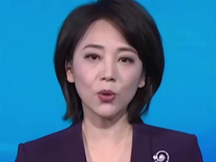 国防部新闻发言人张晓刚就日炒作我辽宁舰航母编队舰载机雷达照射答记者问