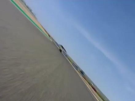 #wsbk 下一站就是阿拉贡赛道
#张雪820 53号车手徳比斯上年就驾驶杜卡迪在这夺冠
这个是GP赛车跑的阿拉贡赛道
期待五月底再次夺双冠