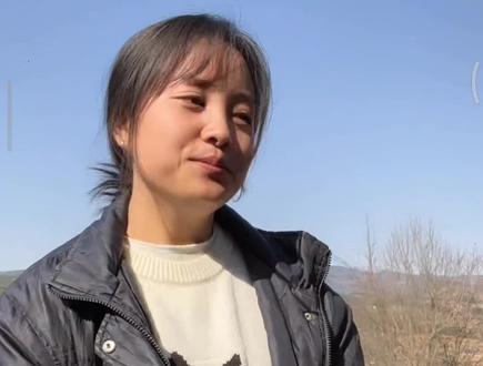 录屏今天神秘表姐唱歌和小钟送花给十一了