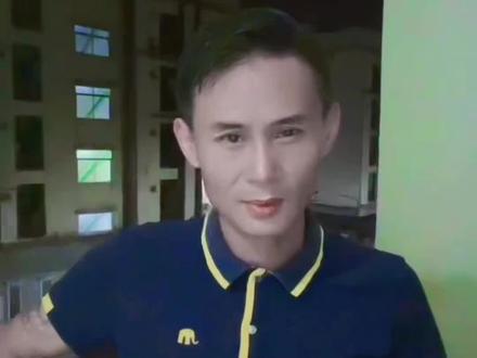 当一个女人的心态开始变得沧桑,脸上不见风霜,眼里仍然有光,才是一个女人真正的成熟和强大 。#做一个精致优雅的女人 #独立的女人最迷人 #女人一定要活成自己喜欢的样子 #女性成长 #活出女人最美的样子