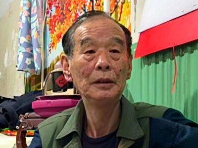 北京胡同大爷说年轻人不结婚,能结就结不要催,经济压力太大了 不要盲目催婚,自己给孩子什么,压力太大买房买车生活,顺其自然#老北京 #北京胡同 #北京大爷 #催婚 #人间观察计划