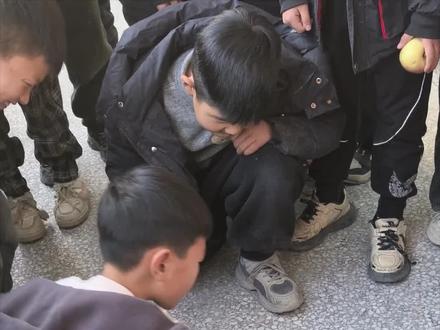 细看一下规则,还是不要禁了吧。#童年游戏 #是时候展现真正的技术了