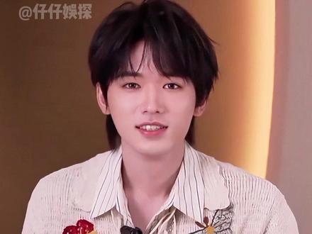 估计宋亚轩也没想到,只不过在《国乐无双》中说了句方言,谁料直接带动收视率暴涨#宋亚轩 #成龙 #国乐无双 #内容启发搜索 #影娱热点团