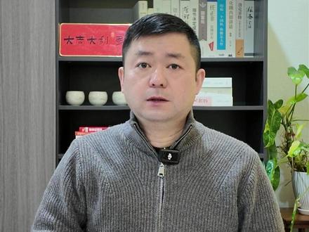 伊朗反击 27 个美基地,股市原油走势藏玄机。#伊朗 #石油 #股市 #投资