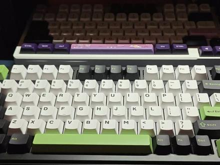 确实是综合素质很高一把键盘 手感和声音没的说,接下来的市场都给我卷设计#机械键盘 #狼蛛 @狼蛛官方旗舰店