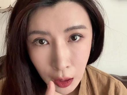 航空票务员是做什么的 每个月能赚多少钱 #大专生#就业
